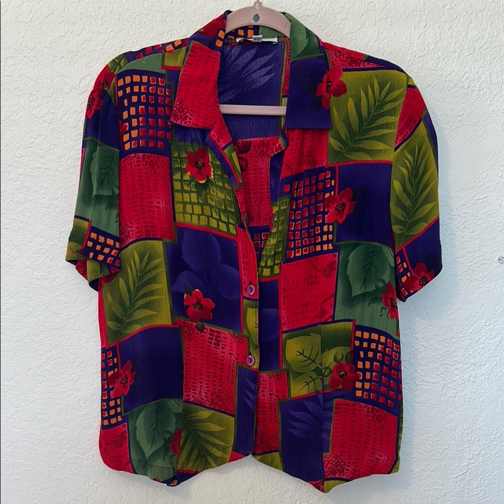 Women’s Islander Hawaiian shirt Size L